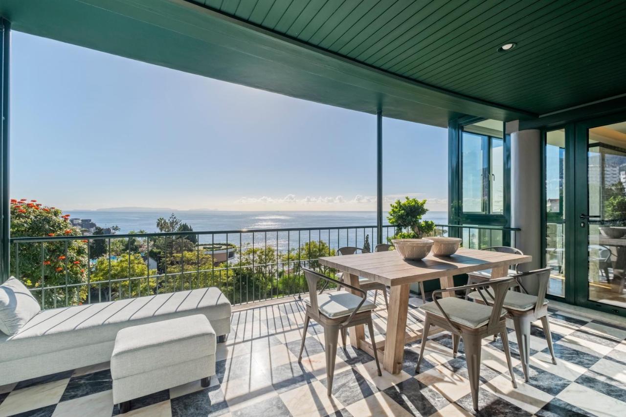 Luxury Oceanfront At Reid'S Gardens Apartment Фуншал Екстериор снимка
