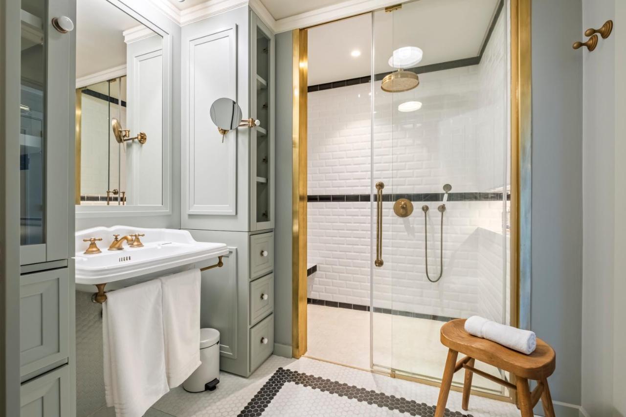 Luxury Oceanfront At Reid'S Gardens Apartment Фуншал Екстериор снимка