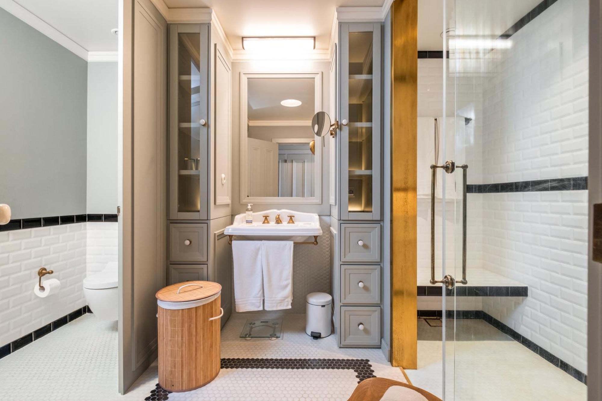 Luxury Oceanfront At Reid'S Gardens Apartment Фуншал Екстериор снимка